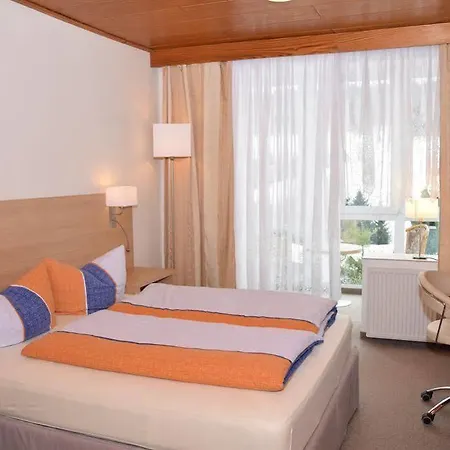 Holiday home In Thuringia Neuhaus am Rennweg