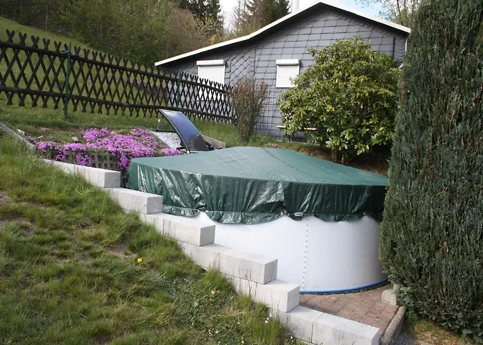 Vakantiehuis Heatable Pool Retreat *