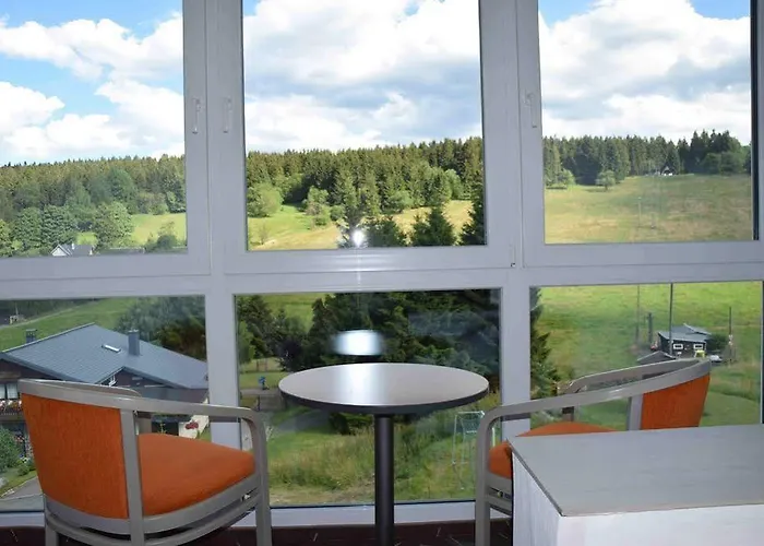 Heatable Pool Retreat Neuhaus am Rennweg